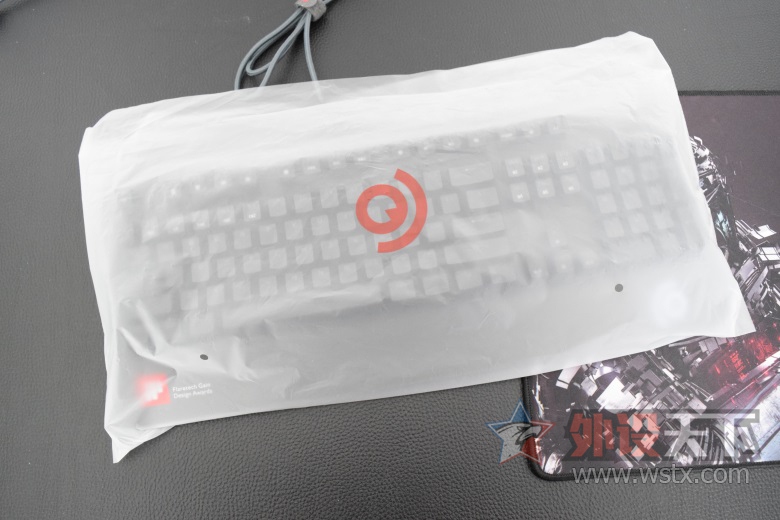 ����������ǿ���⾵���е���̳��CD502S