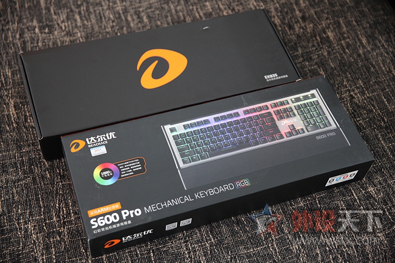 �ָ���Ȥ��BOX�� �����EK835��е���̿�������