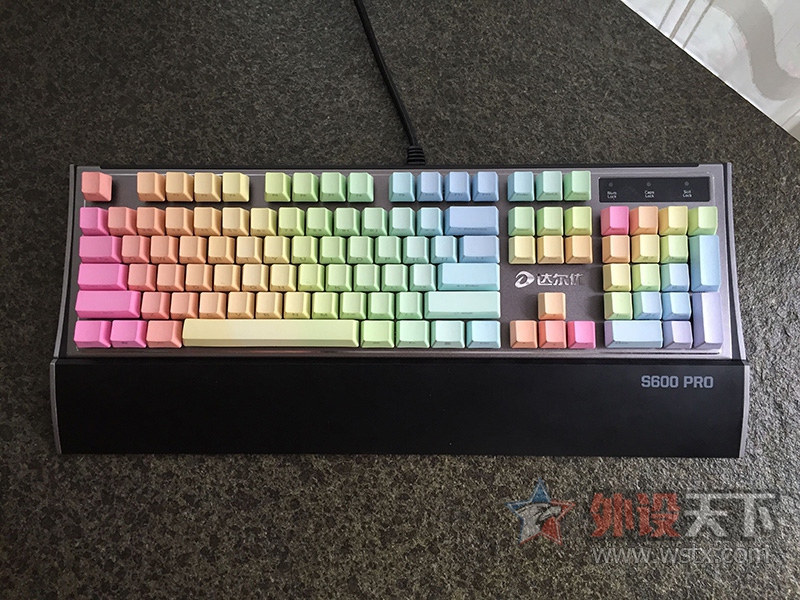 �ָ���Ȥ��BOX�� �����EK835��е���̿�������