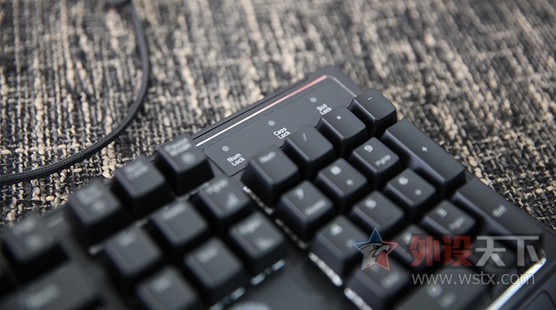 �ָ���Ȥ��BOX�� �����EK835��е���̿�������