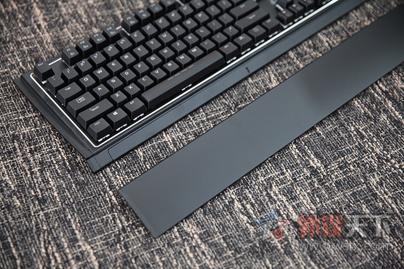 �ָ���Ȥ��BOX�� �����EK835��е���̿�������