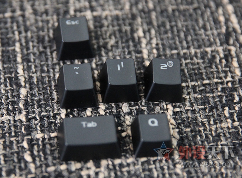 �ָ���Ȥ��BOX�� �����EK835��е���̿�������