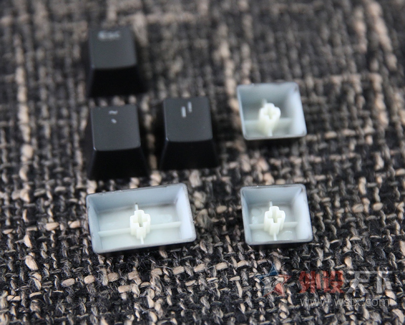 �ָ���Ȥ��BOX�� �����EK835��е���̿�������