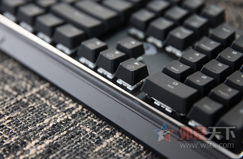 �ָ���Ȥ��BOX�� �����EK835��е���̿�������