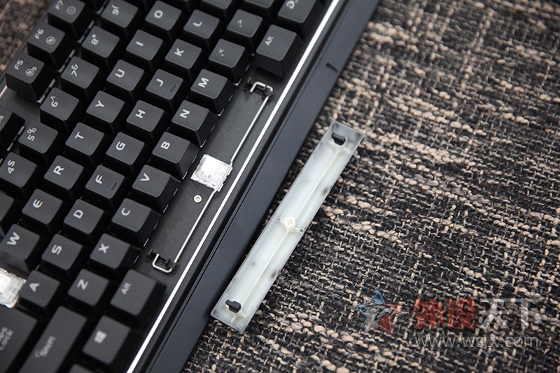 �ָ���Ȥ��BOX�� �����EK835��е���̿�������