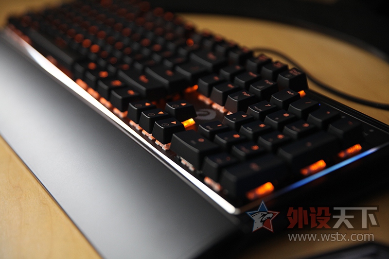 �ָ���Ȥ��BOX�� �����EK835��е���̿�������