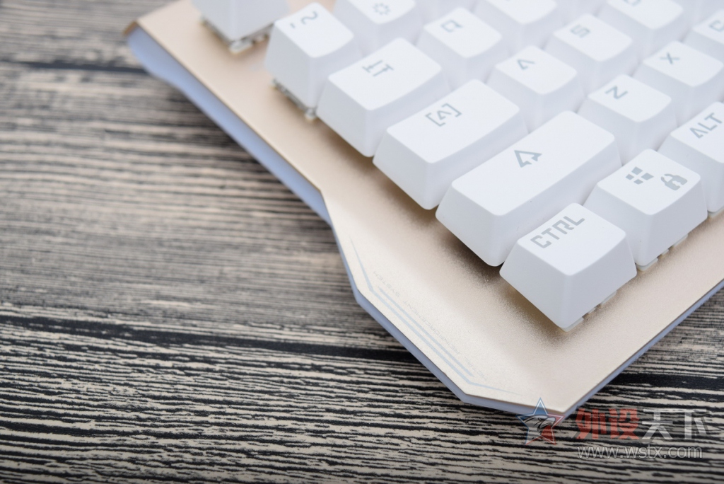 ��Ѽ��̺�����,�ؼ��������˲�K751: