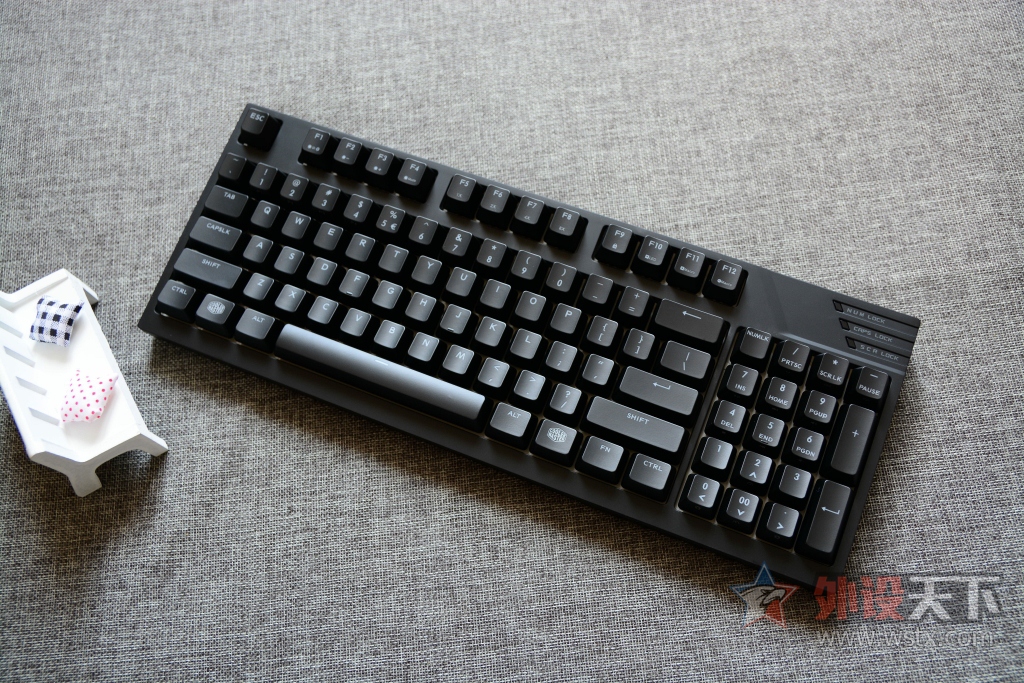 �Ͼ�Ҳ����ζ��������������MasterKeys Pro M-����ǹ ������V2����