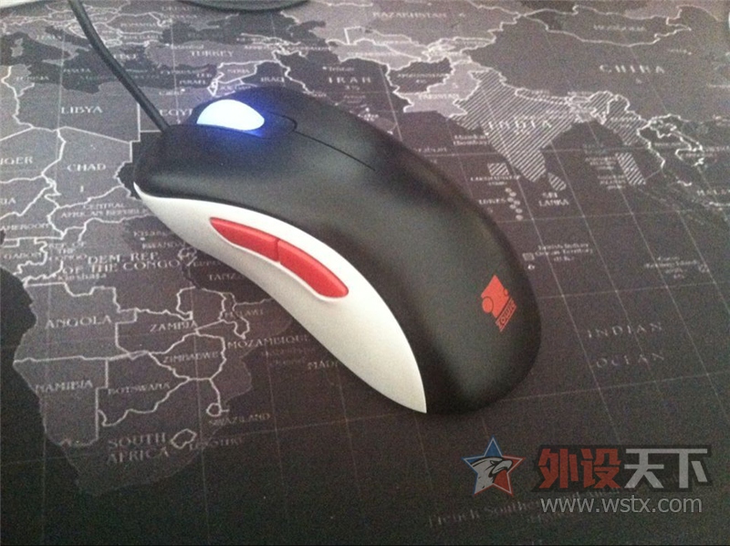 ���ӱ������� ZOWIE ��èEC1 ����KX900�ڲ�������