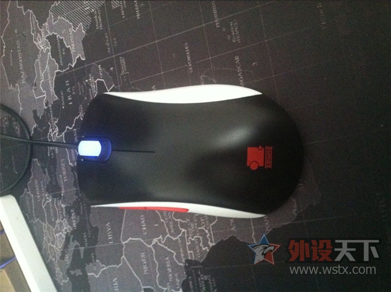 ���ӱ������� ZOWIE ��èEC1 ����KX900�ڲ�������