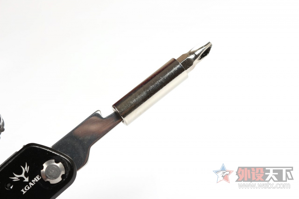 �߲ʺ� iGame1080 ����ս��X-8GD5X Top AD�Կ�����