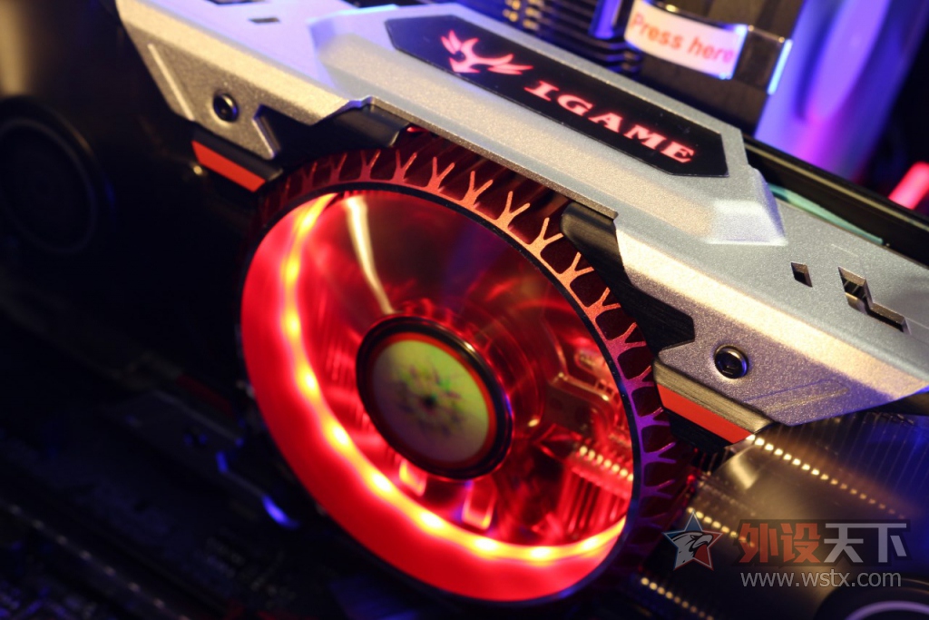 �߲ʺ� iGame1080 ����ս��X-8GD5X Top AD�Կ�����