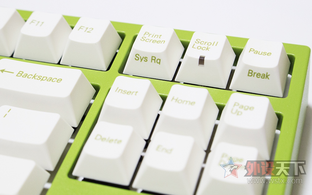Leopold²FC750R޶е