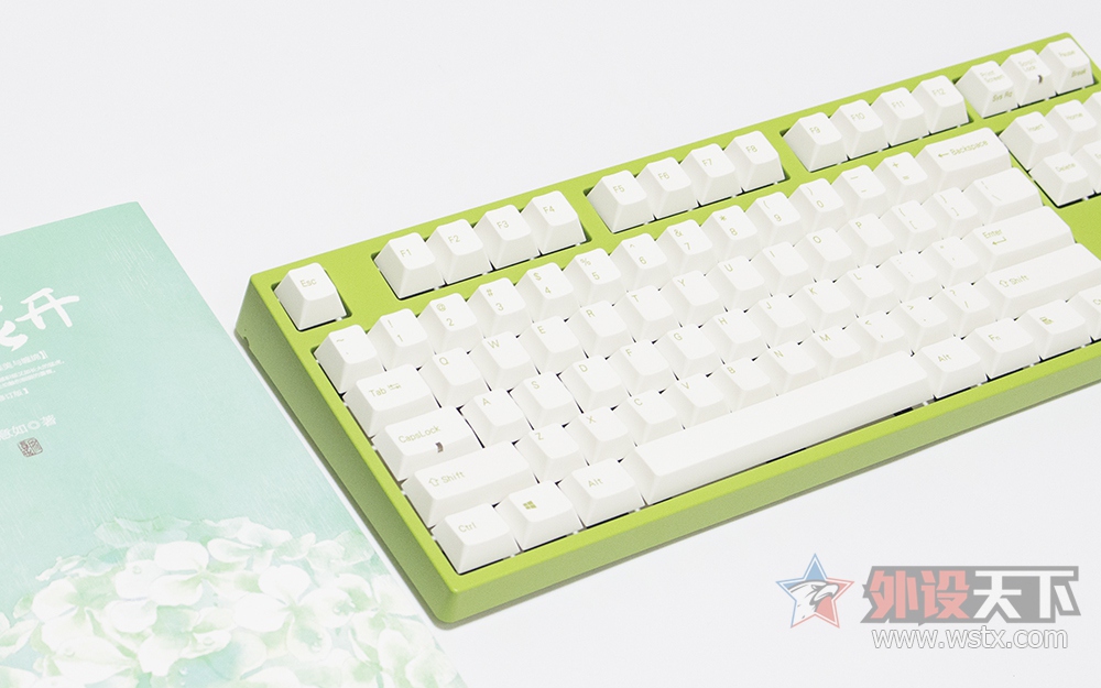 Leopold²FC750R޶е