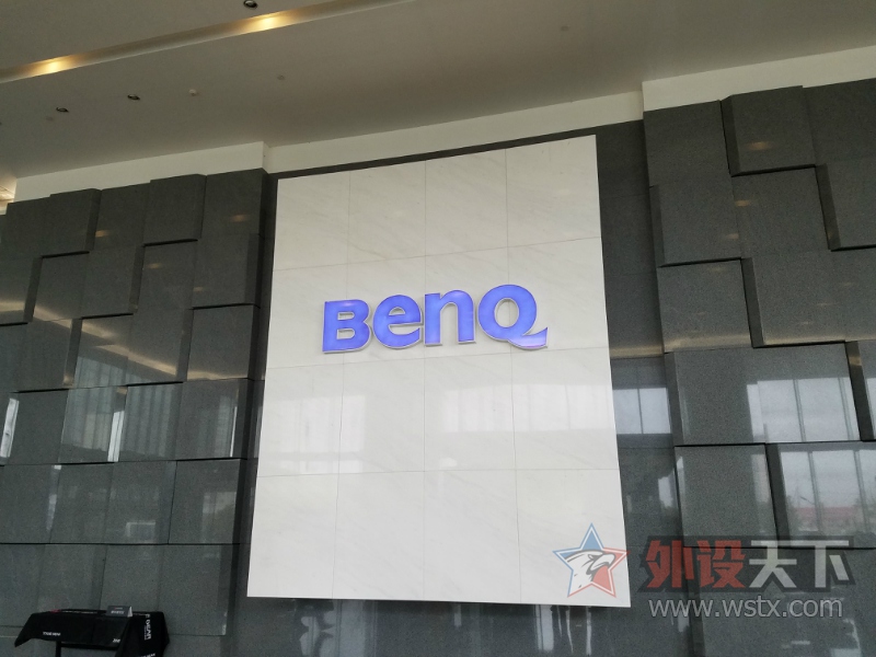 һ��������Ʒ�� ��Zowie�Ϻ���̸��