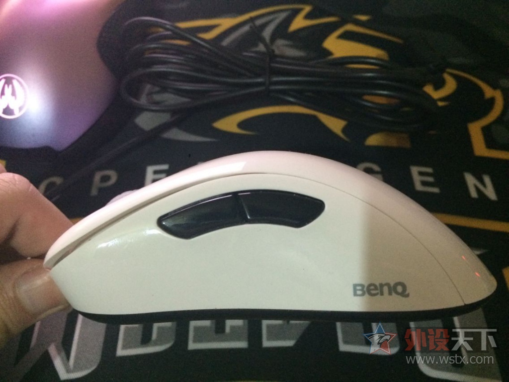 ���Ϻ��� ZOWIE EC2-A ��ɫ�ѳ��鷳ɾ��