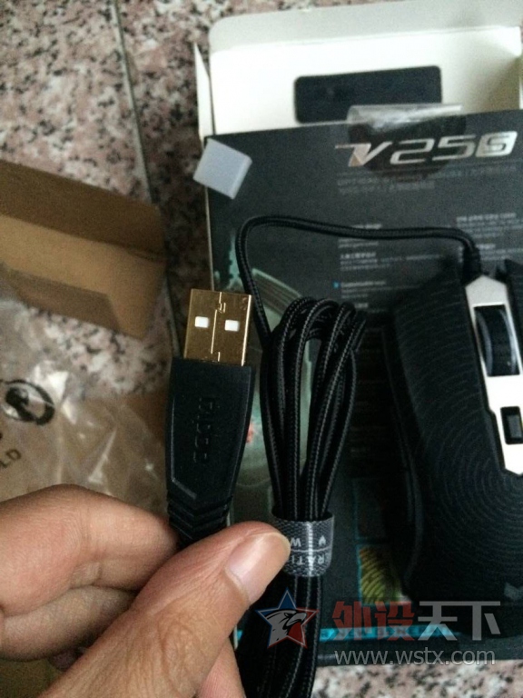 �װ�V25S�������