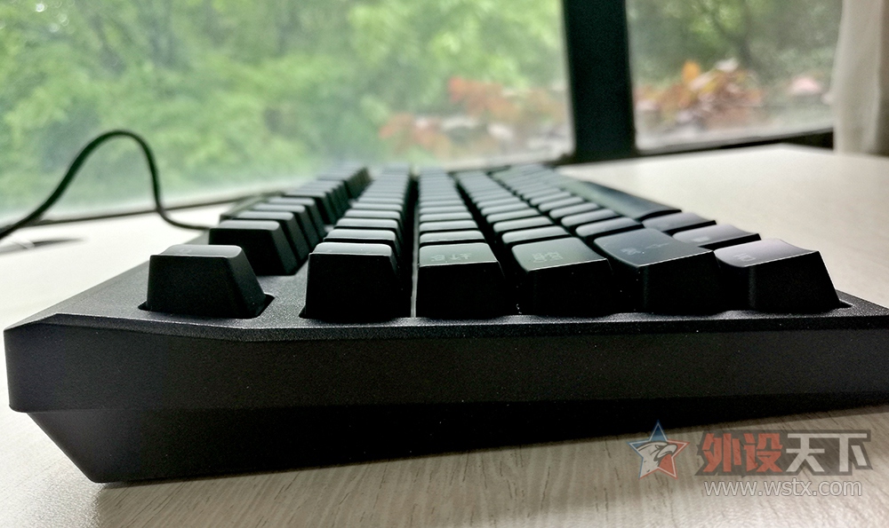 �ڴ�󳧺ͻ�е���̵���ײ��֥��KM560�ڲ����飩