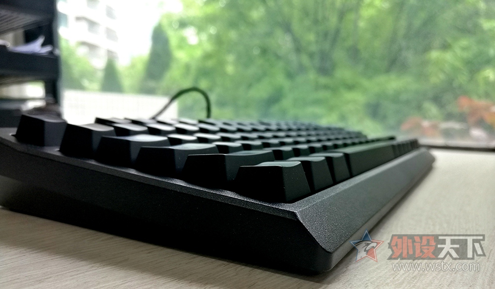 �ڴ�󳧺ͻ�е���̵���ײ��֥��KM560�ڲ����飩