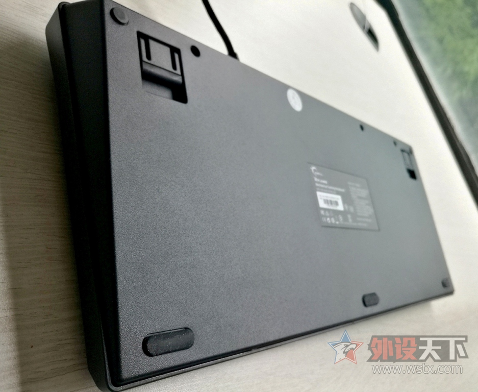 �ڴ�󳧺ͻ�е���̵���ײ��֥��KM560�ڲ����飩