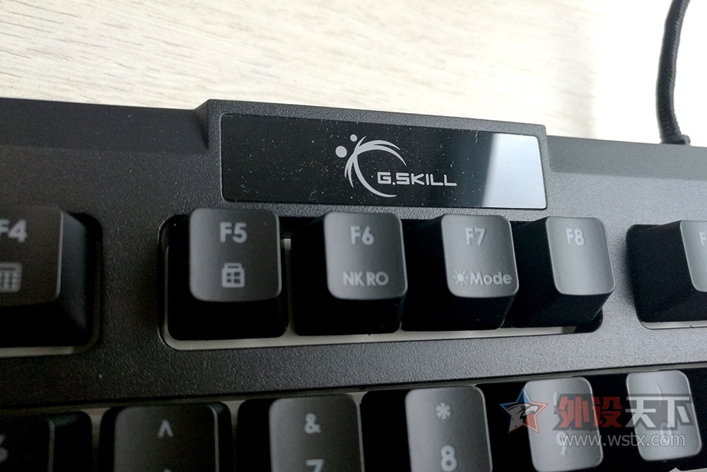 �ڴ�󳧺ͻ�е���̵���ײ��֥��KM560�ڲ����飩