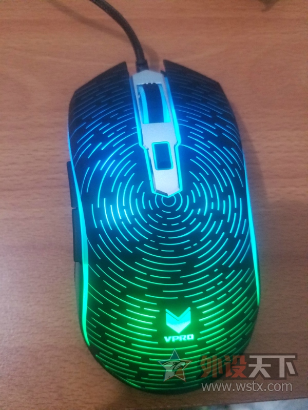 �װ�V25S���ǿպڣ��ڲ��Լ۱Ȼ������Ĺ���Ⱦ