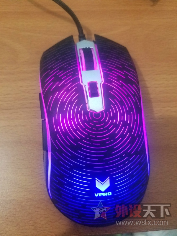 �װ�V25S���ǿպڣ��ڲ��Լ۱Ȼ������Ĺ���Ⱦ