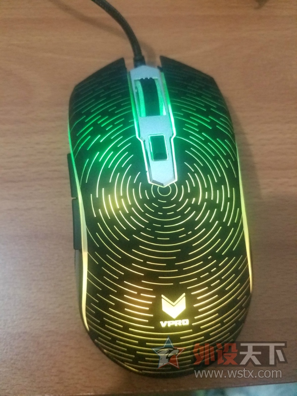 �װ�V25S���ǿպڣ��ڲ��Լ۱Ȼ������Ĺ���Ⱦ