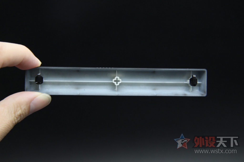 ��Լʵ�ã���Ч����--����ɱ�Ա�Suora FX RGB��е��������