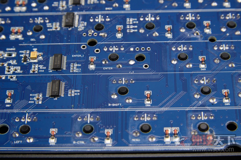 ��Լʵ�ã���Ч����--����ɱ�Ա�Suora FX RGB��е��������