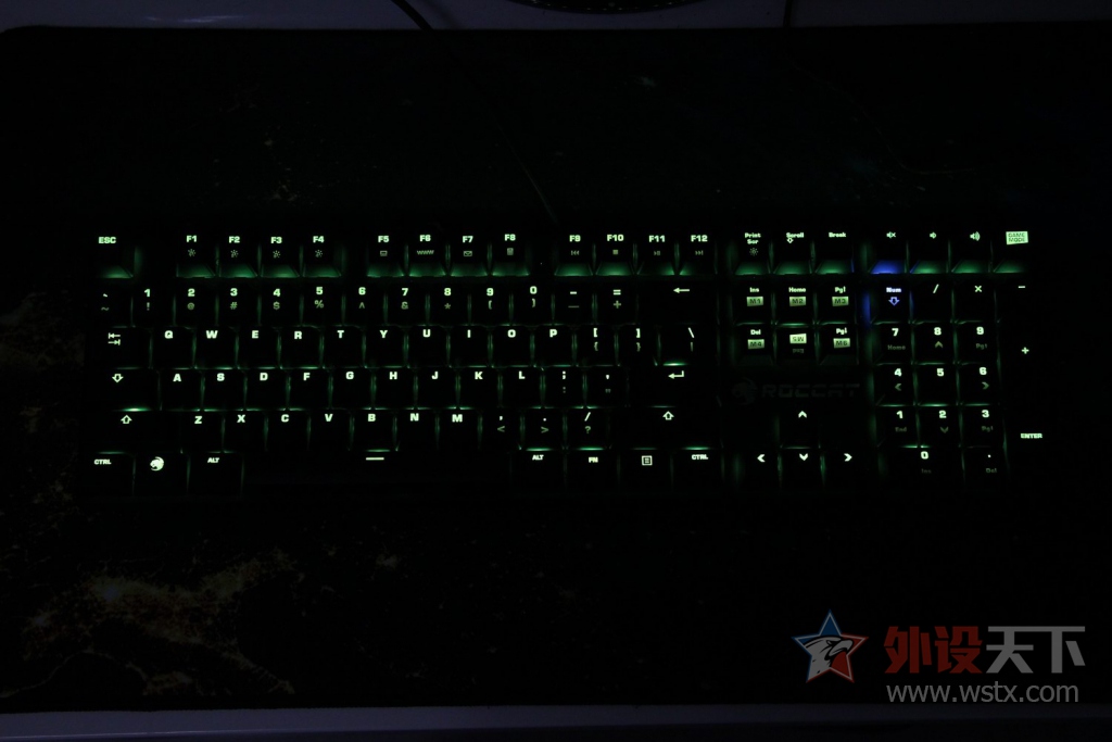 ��Լʵ�ã���Ч����--����ɱ�Ա�Suora FX RGB��е��������