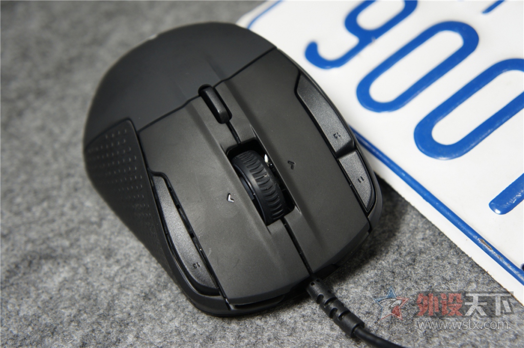 ¶,಻ѹ-Rival 500꽱Ʒ
