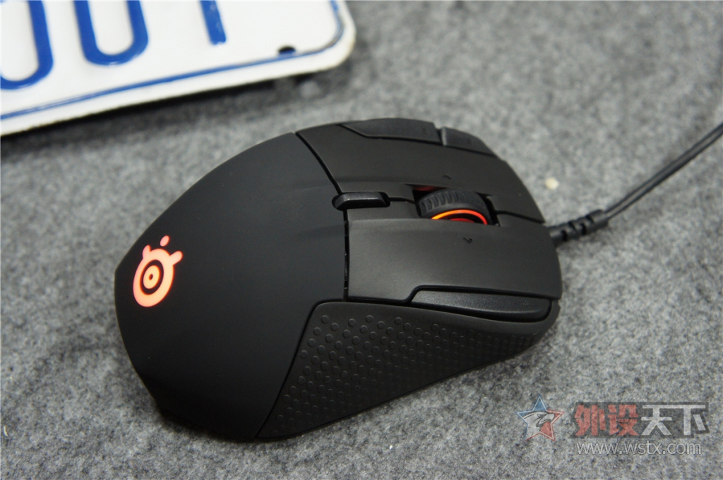 ¶,಻ѹ-Rival 500꽱Ʒ