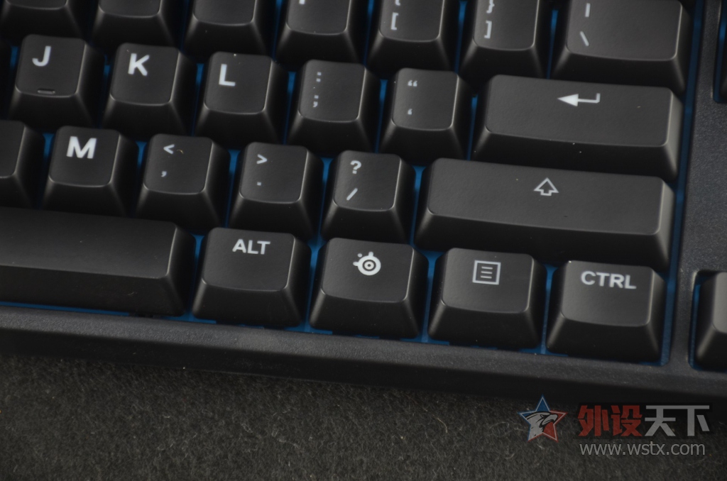 �����Լ۱ȣ����APEX M400�羺��е��������