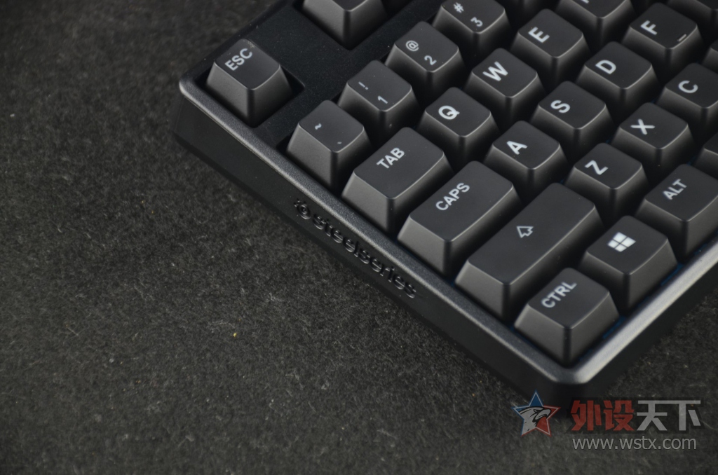 �����Լ۱ȣ����APEX M400�羺��е��������