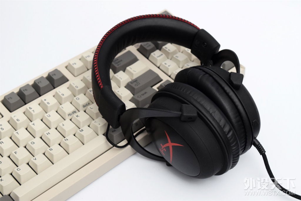 ģµֻ   QPAD QH-90ԱȽʿHyperX Cloud