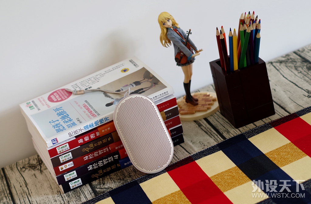 ŷ飬B&O PLAY Beoplay P2