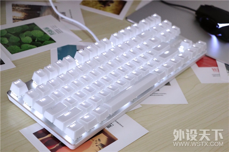 ��Ө��͸����ֵ��ԭ��ʵ���ɡ��װ�V500S�������е��������