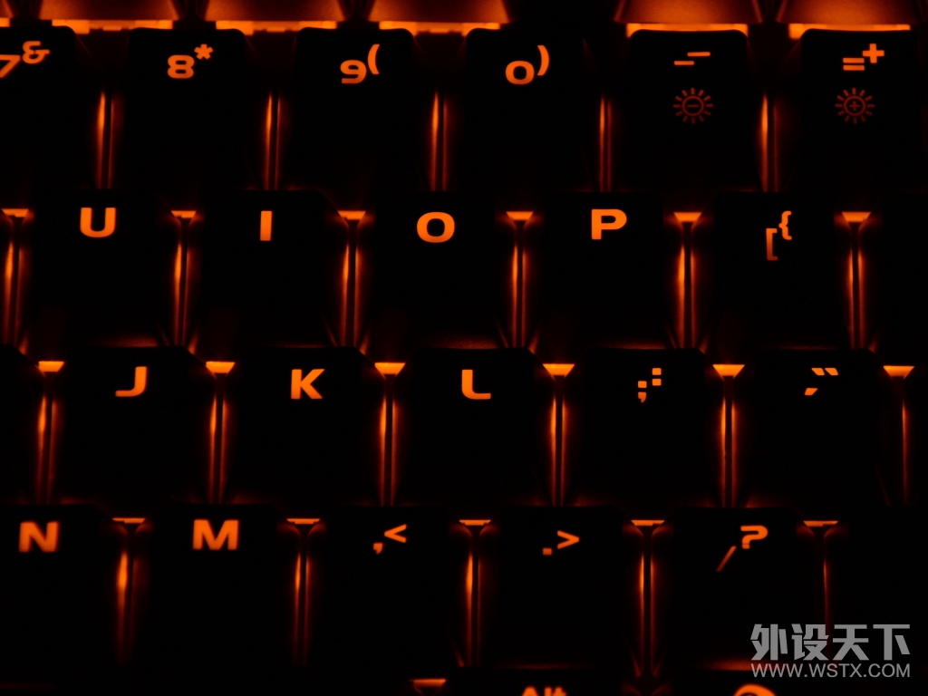 һ-EK835
