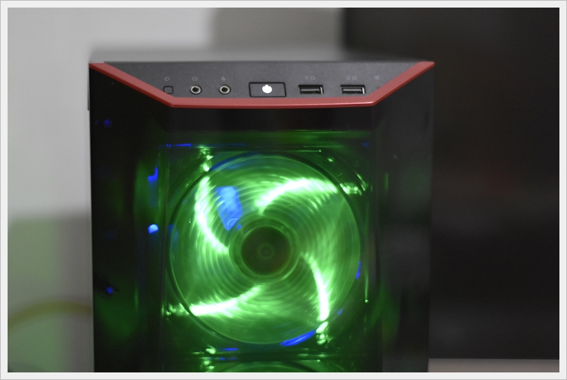 ƷSHOW~ҹ֮~  coolermaster MasterBox Lite 5~