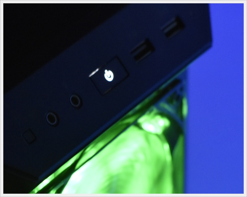 ƷSHOW~ҹ֮~  coolermaster MasterBox Lite 5~