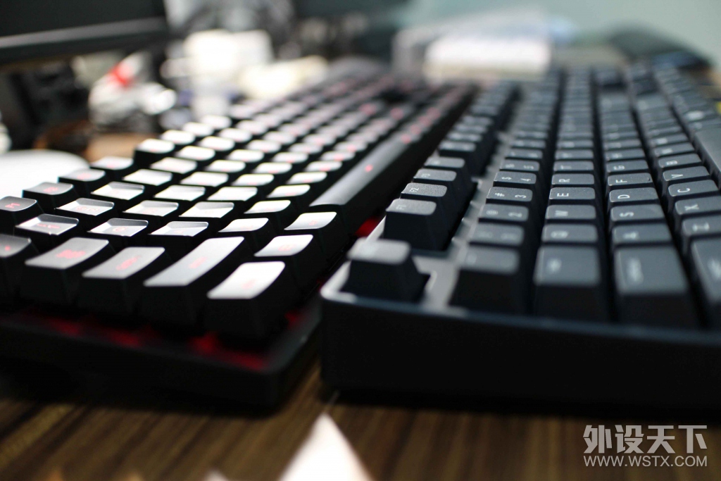  MasterKeys L With PBT ǹ XT V2 򵥿