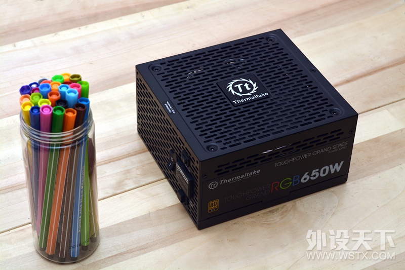 RGB��Դʲô����Tt Toughpower Grand RGB 650W��Դ��������
