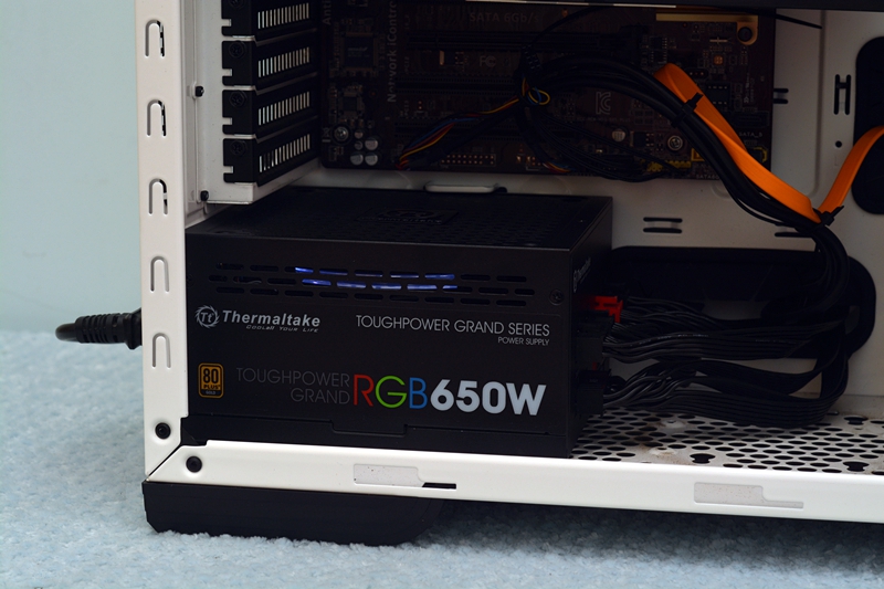 RGB��Դʲô����Tt Toughpower Grand RGB 650W��Դ��������