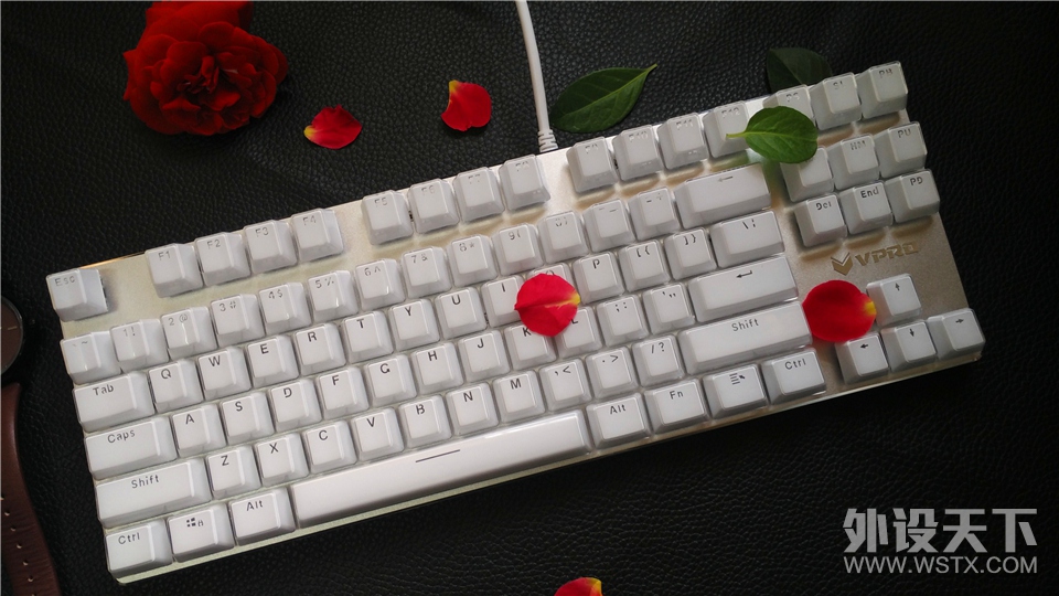 �����ı�ɽ��ʼ�ڻ���---�װ�V500S������