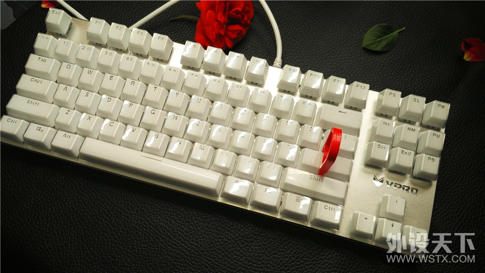 �����ı�ɽ��ʼ�ڻ���---�װ�V500S������