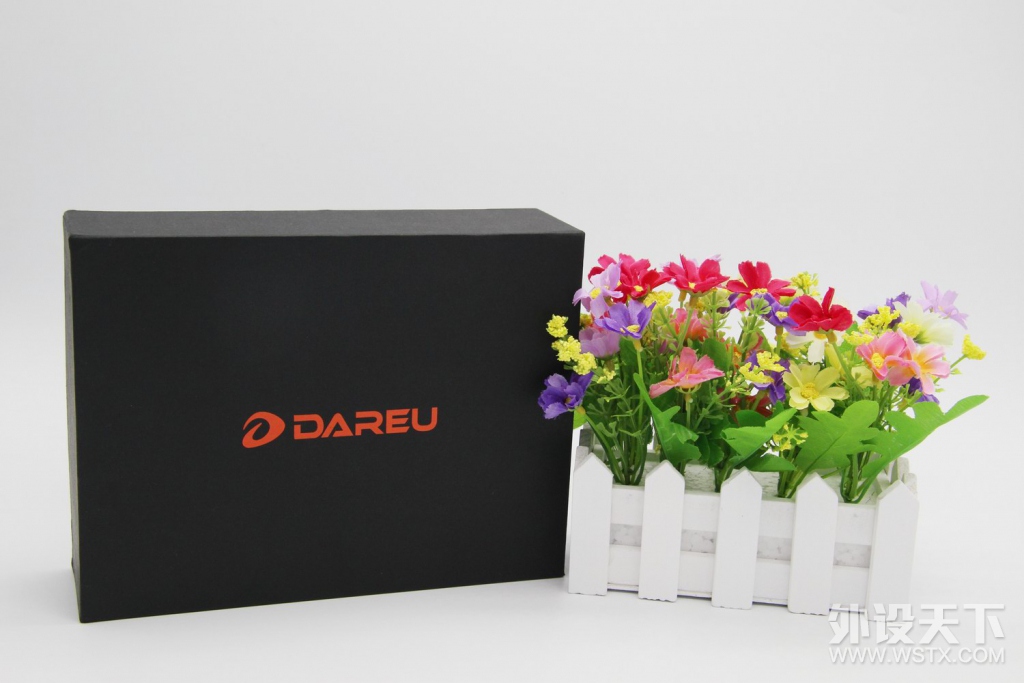 ������ʵ����Խ���䣺�����EM925 Pro��Ϸ�������