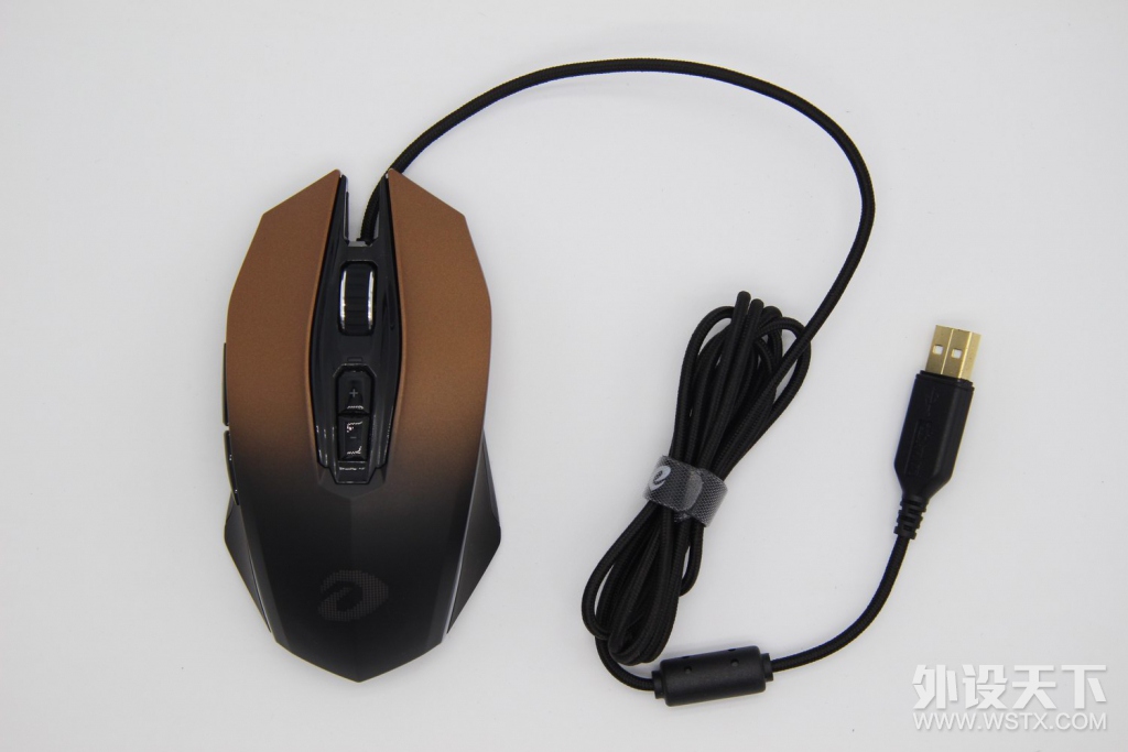 ������ʵ����Խ���䣺�����EM925 Pro��Ϸ�������