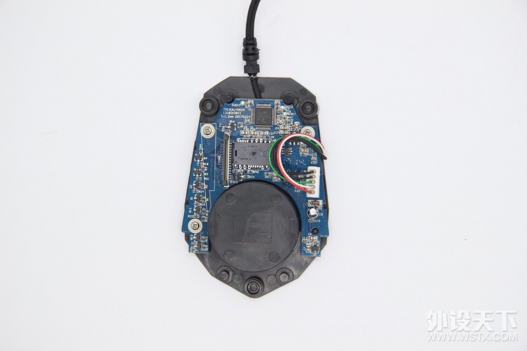 ������ʵ����Խ���䣺�����EM925 Pro��Ϸ�������