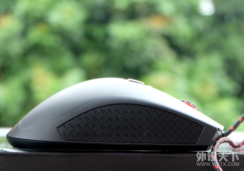 ʵ��ս�� HyperX Pulsefire FPS�������